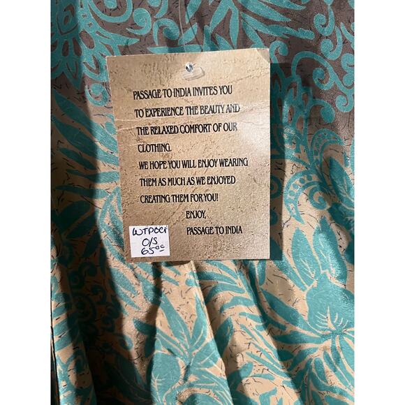 Passage to India Crop Top Wrap Bell Sleeve Boho Floral - Picture 9 of 9